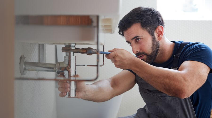 Professional water heater installation services in Brinkhaven, OH